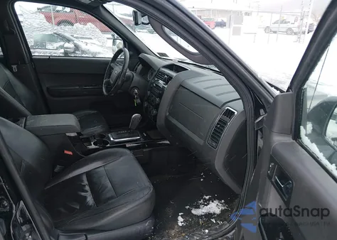 2012 Ford Escape Limited z USA, uszkodzony, nr VIN 1FMCU9E70CKC69163